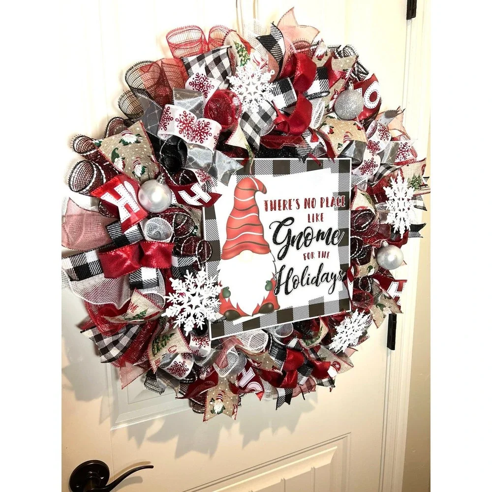 Handmade Christmas Gnome for the Holidays Ribbon Door Wreath 26 ins LED XLW7